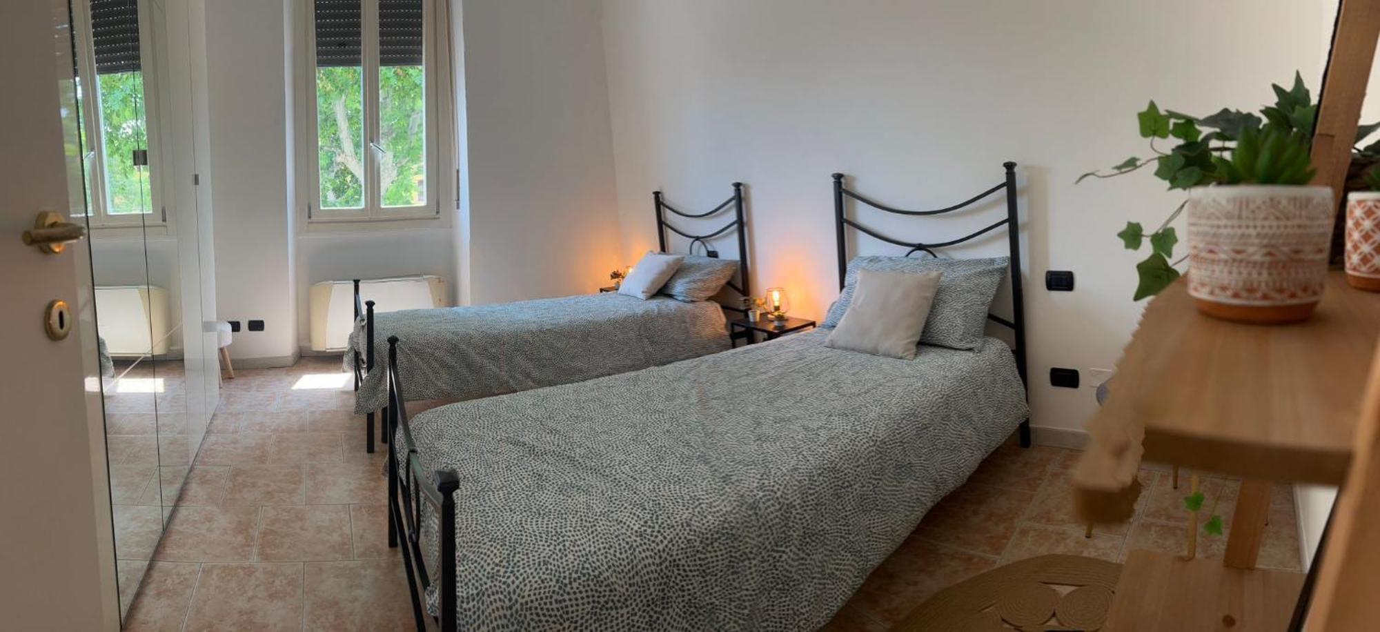 Casa Polly 2 - Ampio E Comodo Appartamento A Воґера Екстер'єр фото