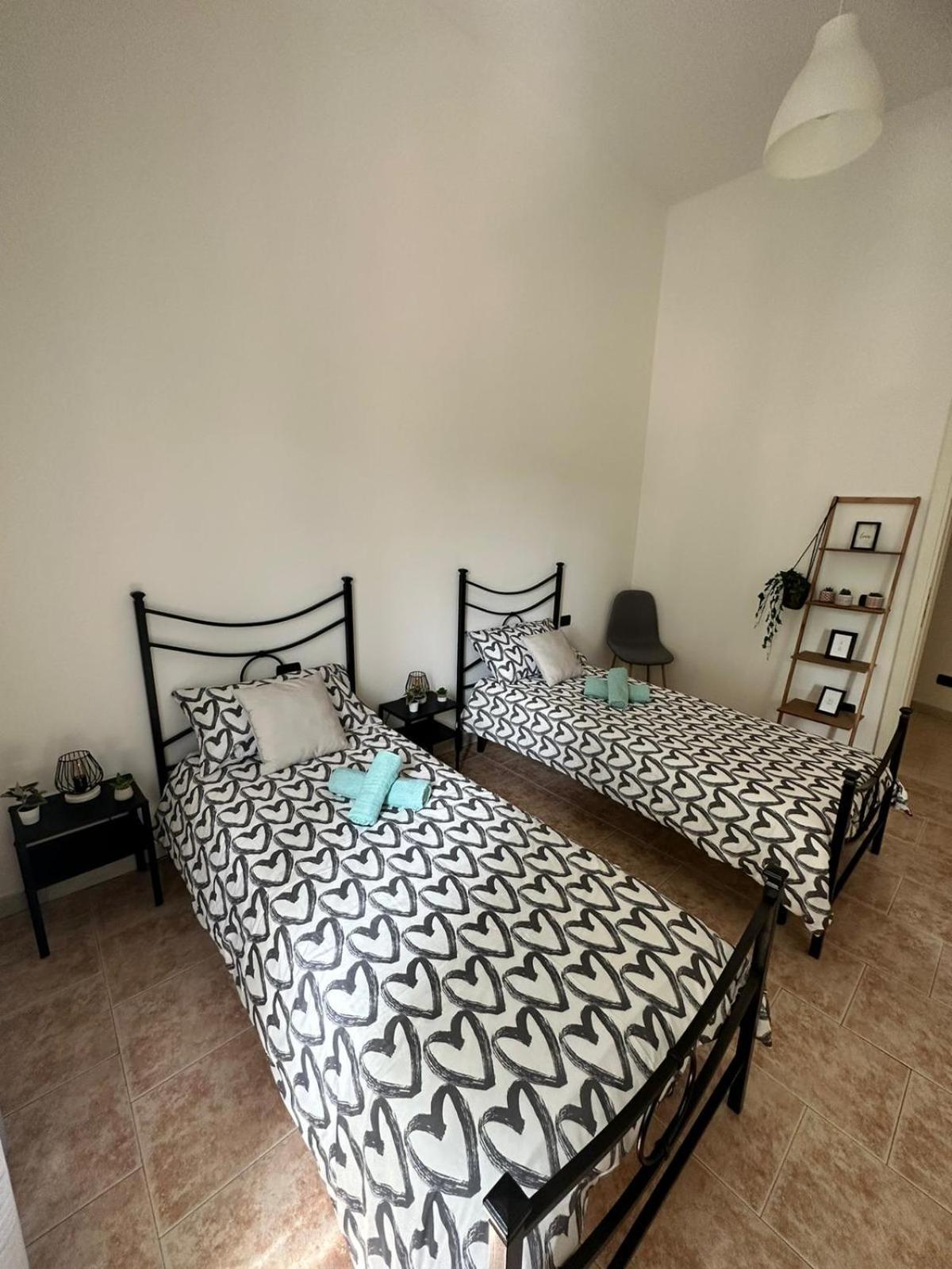 Casa Polly 2 - Ampio E Comodo Appartamento A Воґера Екстер'єр фото