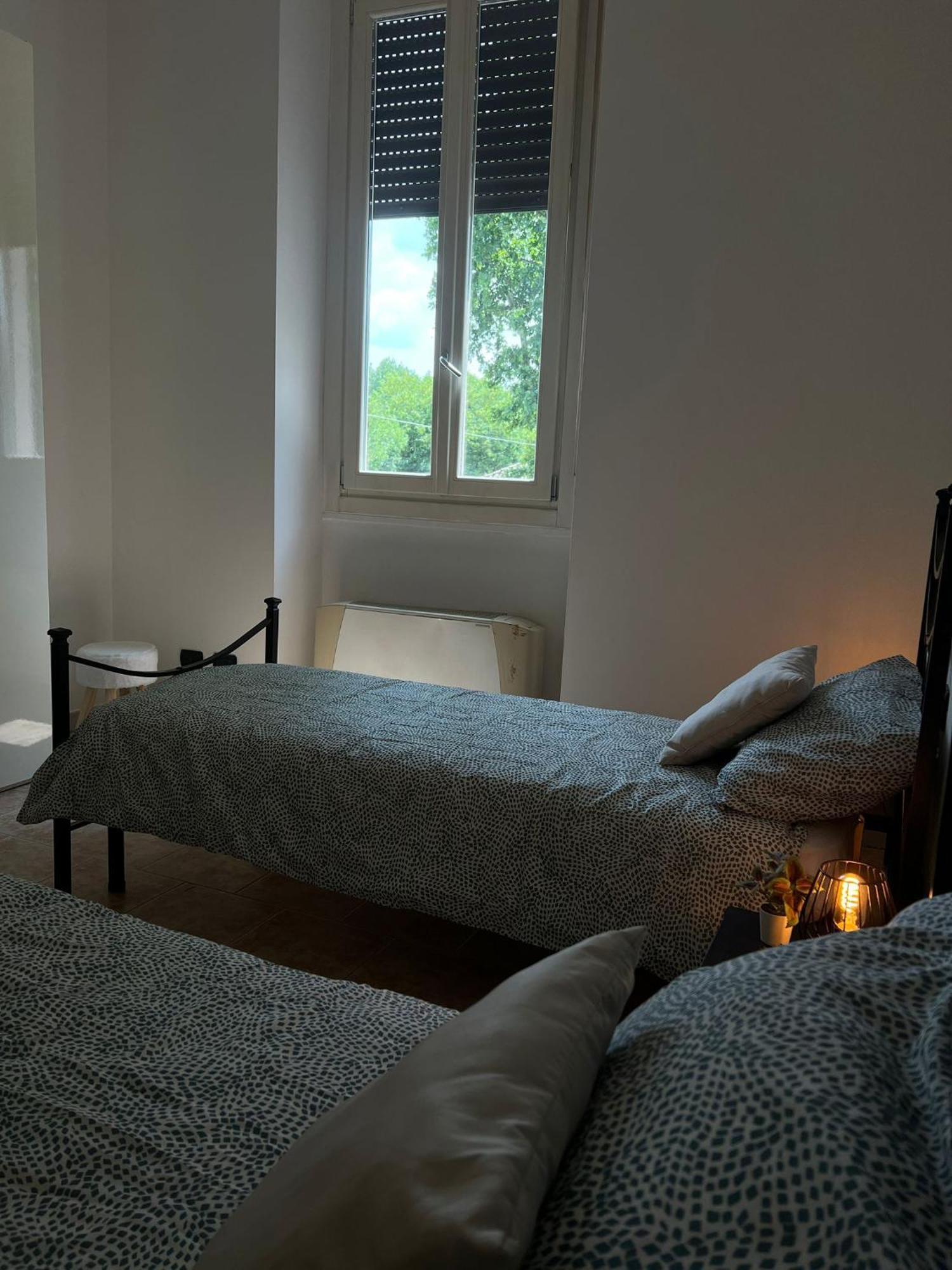 Casa Polly 2 - Ampio E Comodo Appartamento A Воґера Екстер'єр фото
